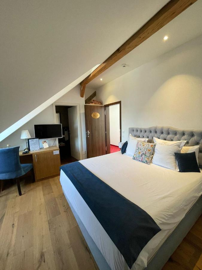 Hotel La Belle-Croix Romont Esterno foto