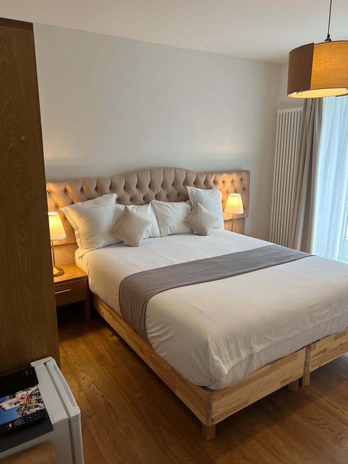 Hotel La Belle-Croix Romont Esterno foto