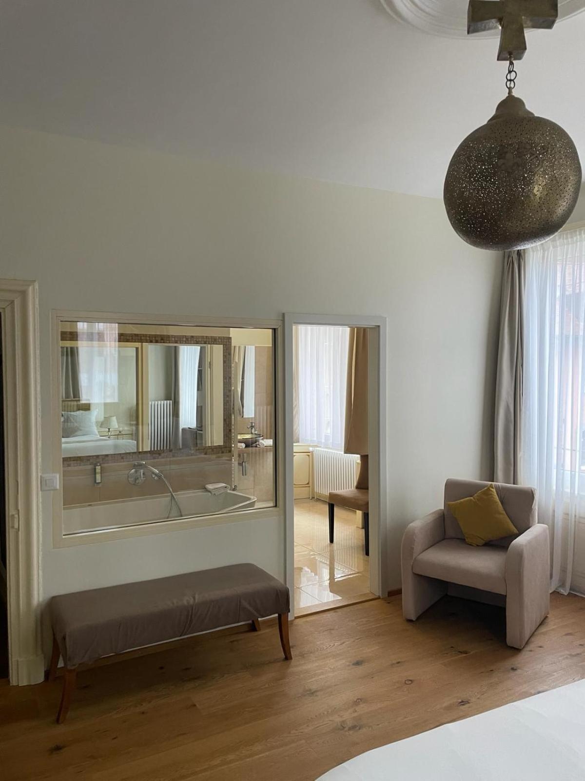 Hotel La Belle-Croix Romont Esterno foto